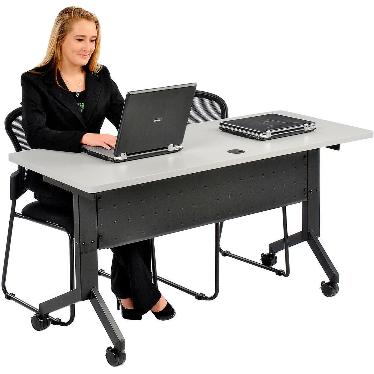 Flip-Top Training Table by Global Industrial – Laminate, Gray, Model 695219