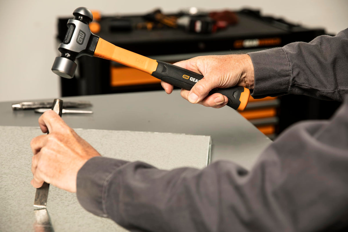 GEARWRENCH 16 oz. / Black / 1 Ball-Peen Hammers