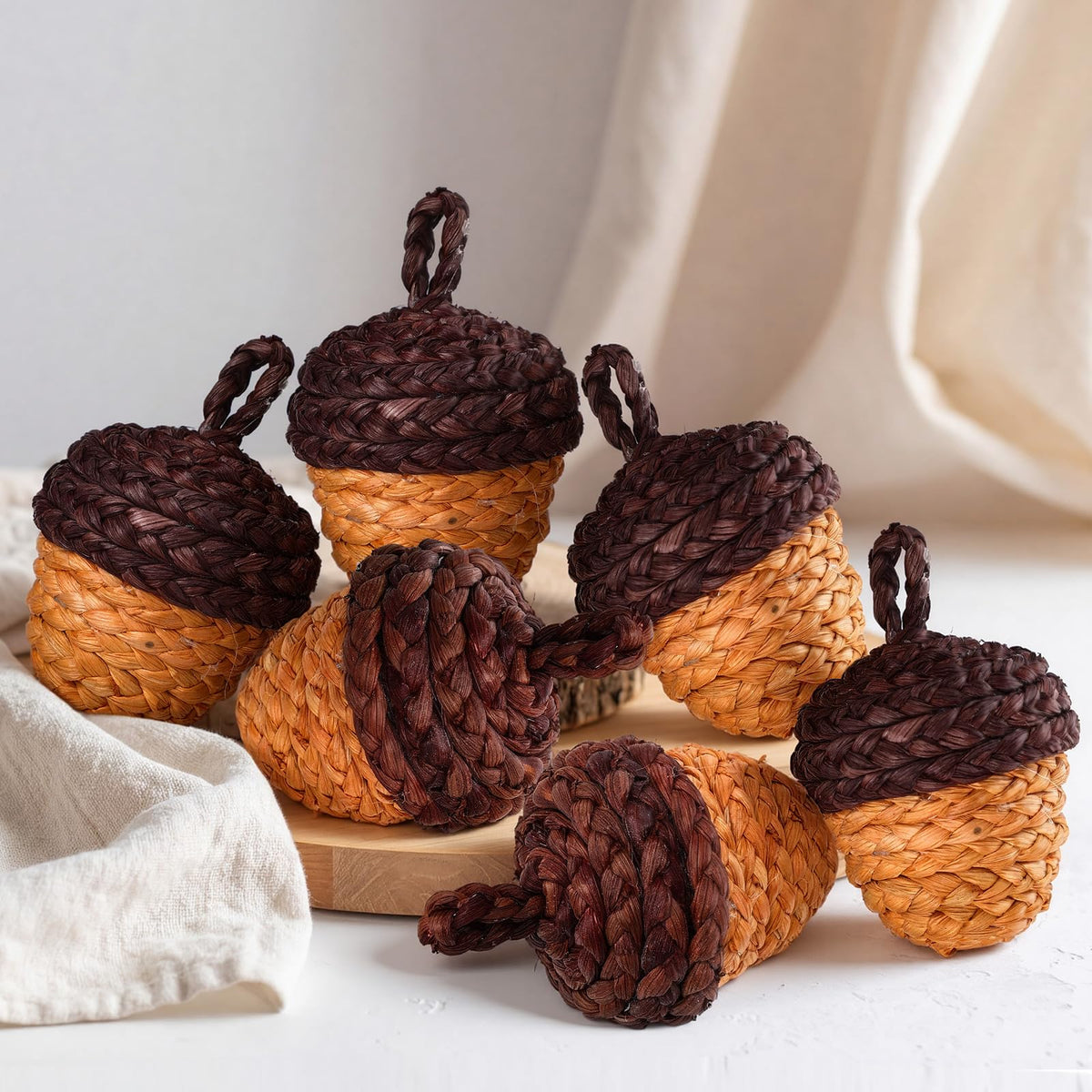 Fuutreo Fall Acorn Decorations, Woven Corn Husk, Set of 6