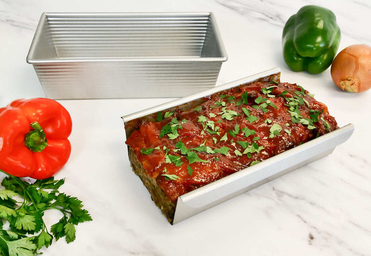 Bakeware Aluminized Steel Meat Loaf Pan with Insert by USA Pan – 10 x 5 x 3", 3 inches, Steel, Aluminized Steel, Model 1157LF-6