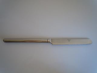 Mikasa Zena 18/8 Stainless Steel 8 1/2" Dinner Knife