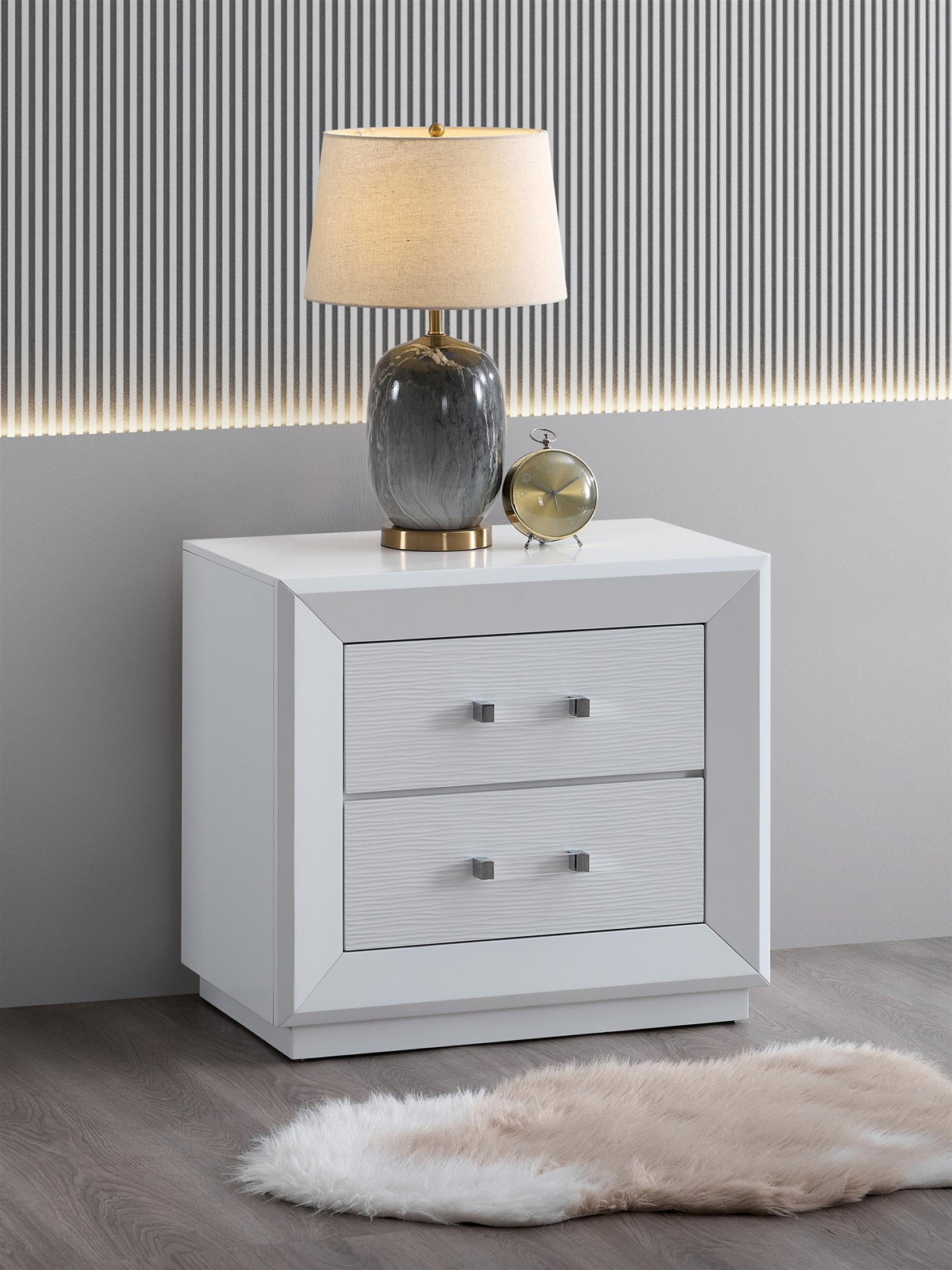 Mars NIGHTSTAND White by Glory Furniture – Wood, White, Model G001700-N