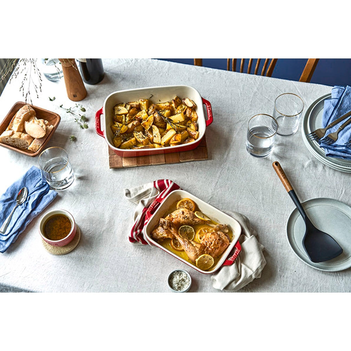 Ceramic Rectangular Baking Dish Set by STAUB – 2-pc, 1.905 liters, Ceramic, Cherry, Pack of 2