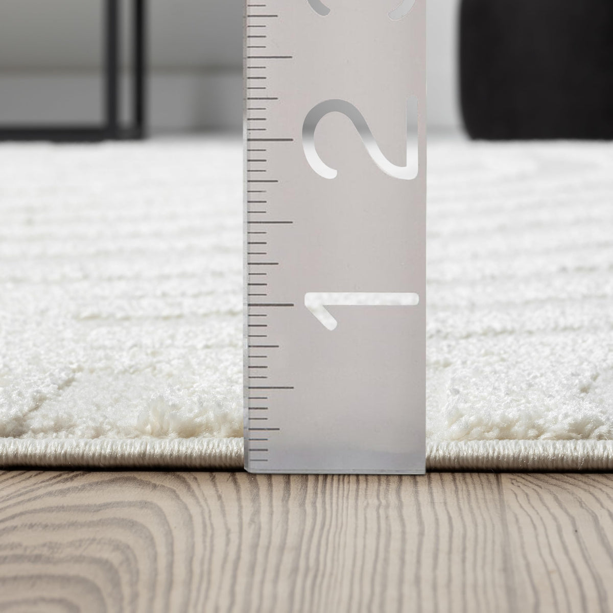 Abani 8x10 / Cream / Modern Area Rugs