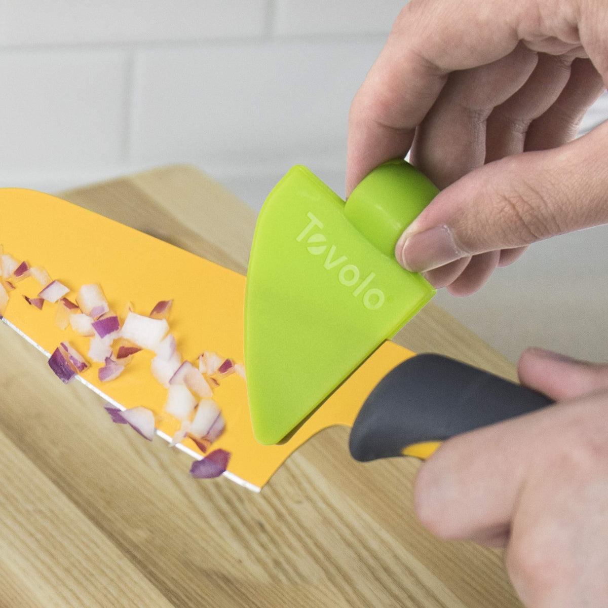 Knife Cleaner by Tovolo – One, Plastic, Charcoal/Spring Green, Model 622002-81-30244