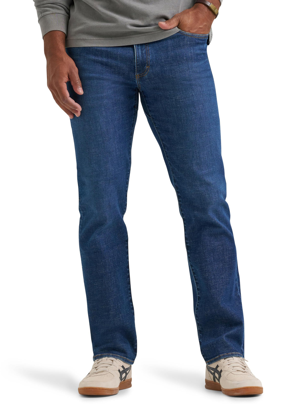 Men's Extreme Motion Regular Straight Jean with Cool Temp by Lee – Cotton Blend, Stronghold, Model 112377884