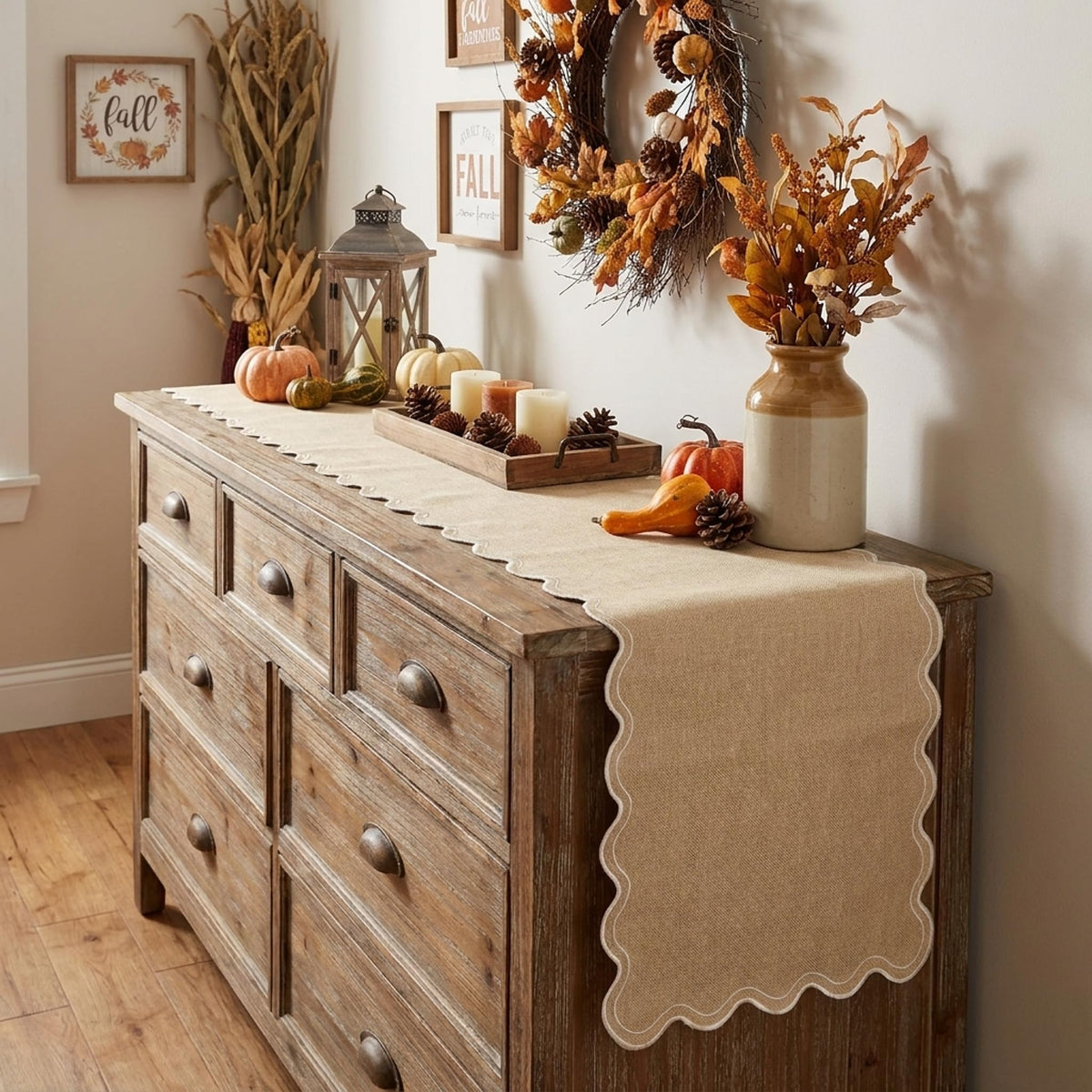 Yuboo Burlap Table Runner, Scalloped Edge, 14 x 70 Inch, Burlap