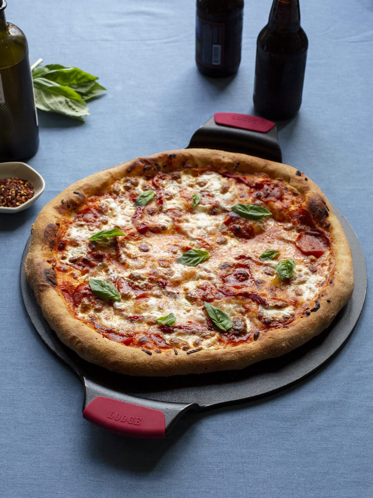 Cast Iron 15-Inch Pizza Pan with Silicone Grips by Lodge – 19.38x15.00x1.25, 15.0 inches, Cast Iron, Black, Model BW15PPA1