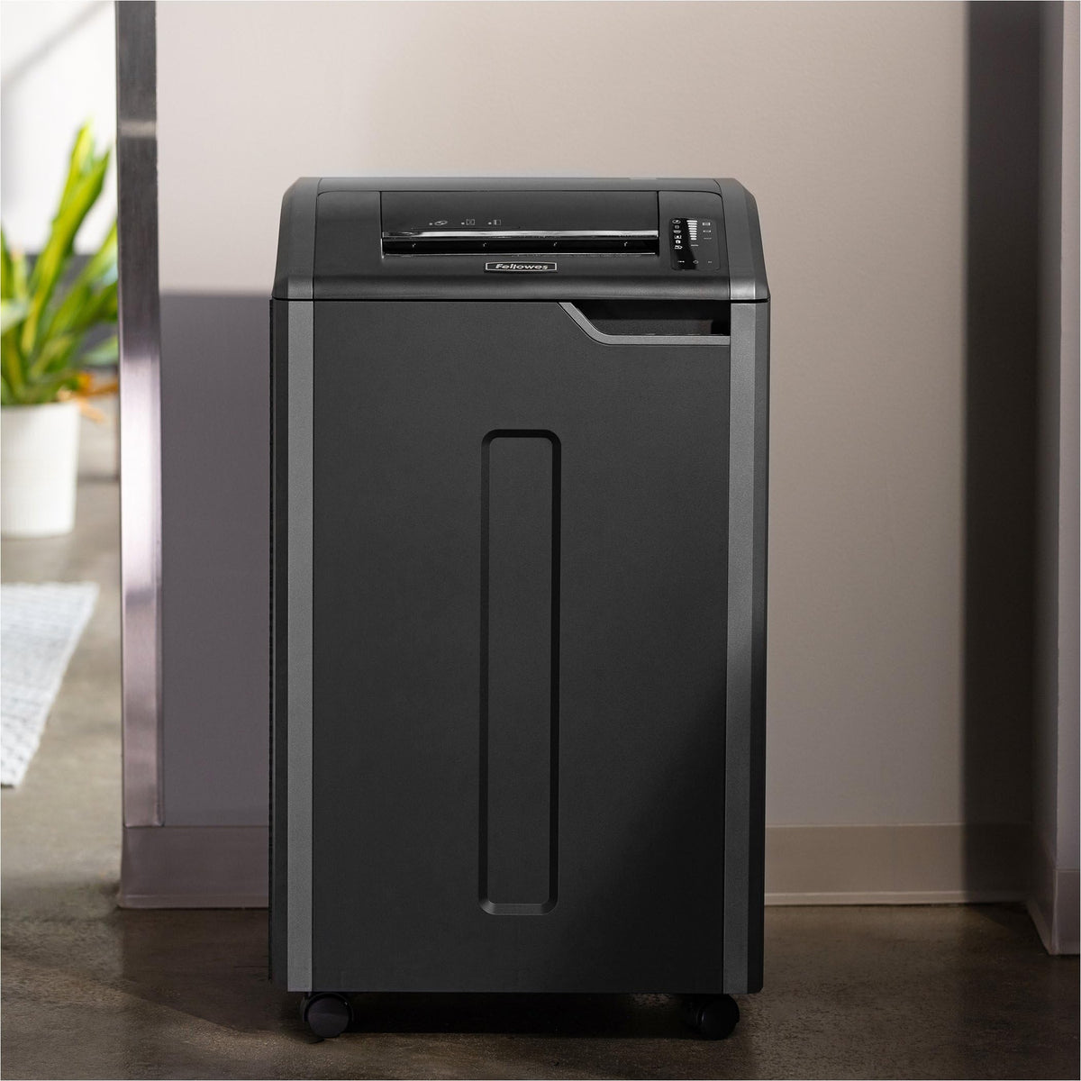 PowerShred 425i 38-Sheet Strip-Cut Shredder () by Fellowes – Strip-Cut, 30.0 gallons, Plastic With Metal Blades, Black, Model 38420