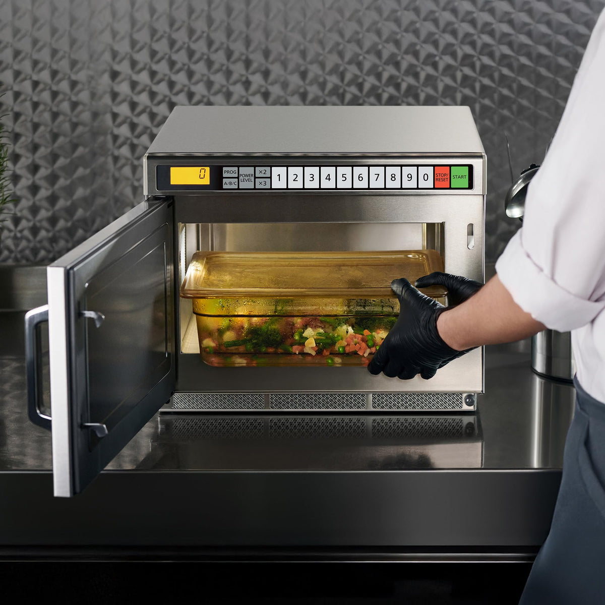 PRO1 Commercial Microwave Oven by Panasonic – 0.6 cubic_feet, Stainless Steel, Model NE-21521