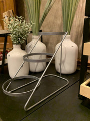 3-Tier Metal Wire Bowl Display Stand with 3 White Melamine Bowls by HUBERT – Metal, Silver, Model 211856