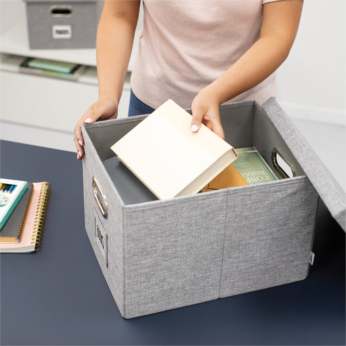 Foldable Linen Fabric Storage Box with Lid and Metal Handles by Bankers Box – 15" x 12" x 10", Linen, Gray,White, Model 0762001