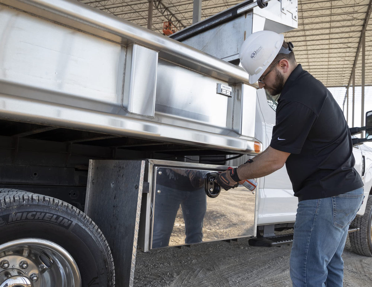 Buyers Products Company 1 / 18x18x36 inches / Silver Truck Bed Toolboxes