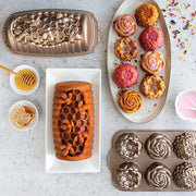 Nordic Ware Toffee / 3 cups / Floral Cakelet Bundt Pans
