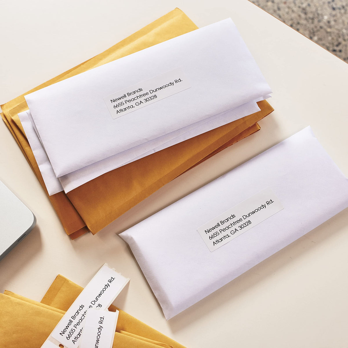 Authentic LW Mailing Address Labels for LabelWriter Label Printers by DYMO – 520 labels, Paper, White, Model 30572