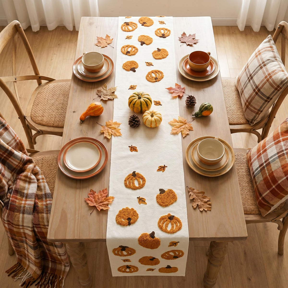 Artoid Mode 3D Chain Embroidery Table Runner, 13 x 72 Inch, Beige