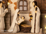 Gleemoria Nativity Scene Set, 17 Pieces with LED Stable, White