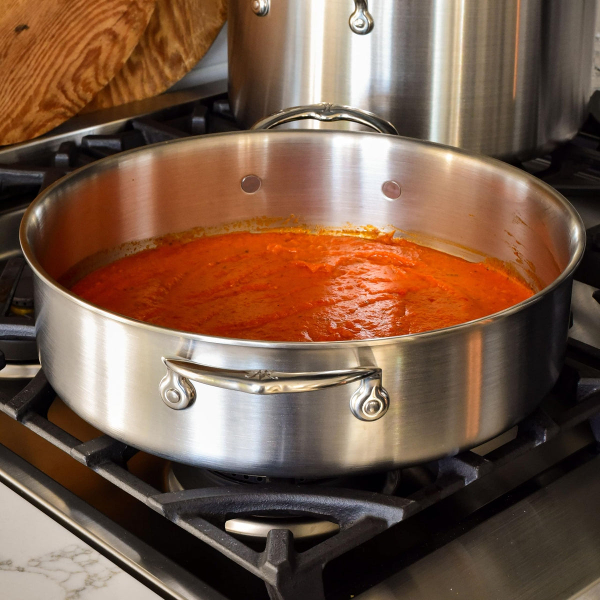 Thomas Keller Insignia by - Stainless Steel 6 Quart Rondeau by Hestan – 6 Quarts, Stainless Steel, Model 31025