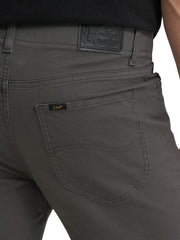 Men's Extreme Motion Slim Straight Jean by Lee – Cotton Blend, Static Gray (Twill), Model 112383037