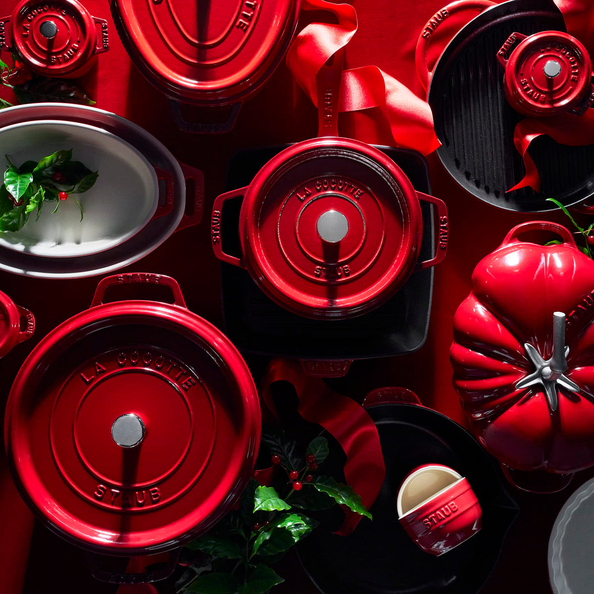 Ceramic Bakeware-Pie-Pans Dish by STAUB – 9-inch, 9 inches, Ceramic, Cherry, Model 40508-614