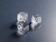 Air-cooled Square Cuber Ice Machine by HOSHIZAKI – 75 pounds, Model IM-200BAK