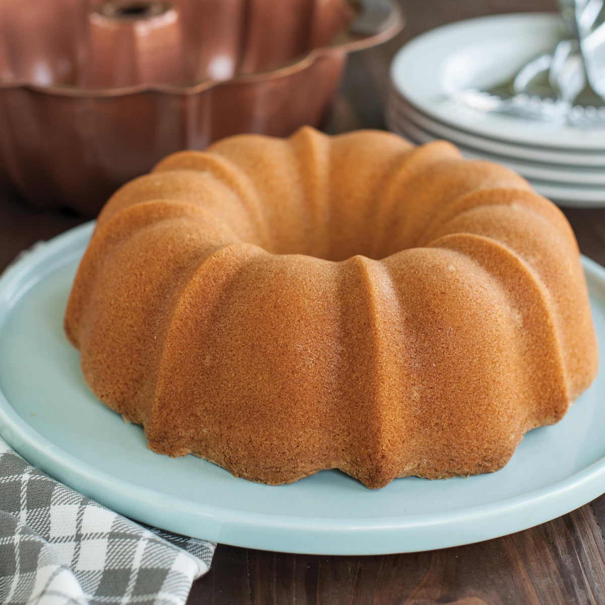 ProForm Bundt Cake Pan by Nordic Ware – 12 Cup Capacity, Aluminum, Graphite, Model 50393AEU