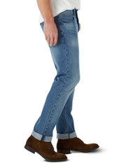 Men's Extreme Motion Bi-Stretch Slim Straight Leg Jean by Lee – Cotton, Admiral, Model 2017228