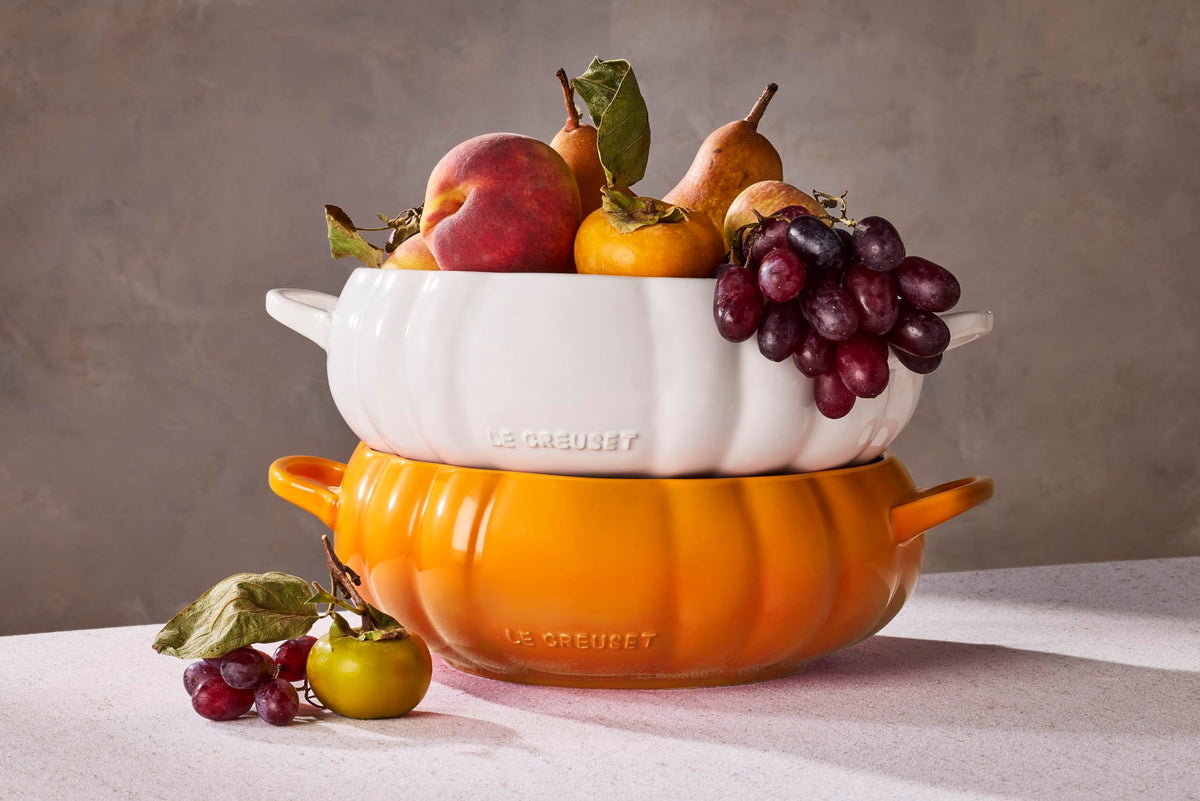 Le Creuset Stoneware Serving Bowl, 4 Quart, Persimmon