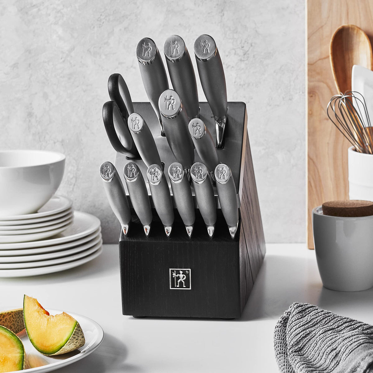 Modernist 14-pc Self-Sharpening Knife Block Set - Black by HENCKELS – 14-pc, Stainless Steel, Black, Model 1020149