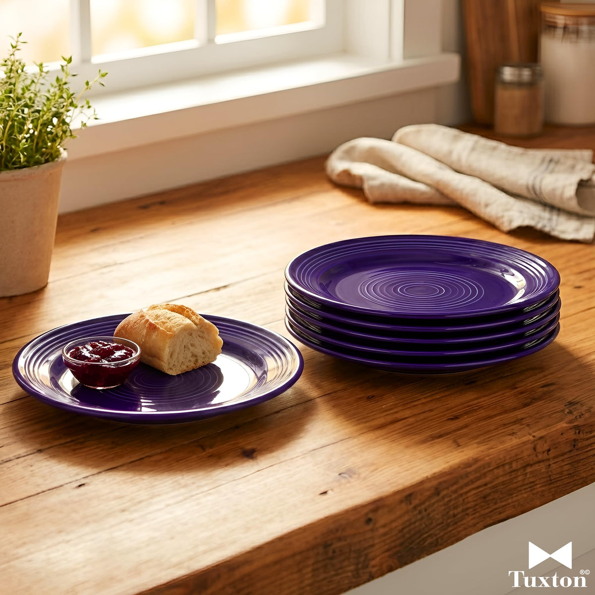 Home Concentrix Dinner Plate by Tuxton – Medium, Ceramic, Blue, Model THCCA104-6B