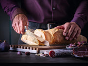Classic Ikon 8" Bread Knife by Wüsthof – 7.9", High Carbon Stainless Steel, Black, Model 1040331020