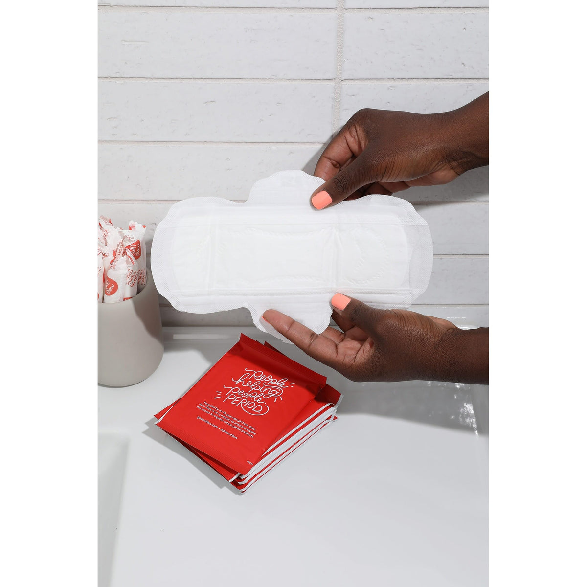 Bulk Organic Cotton Pads by by Aunt Flow – Cotton, Pack of 500