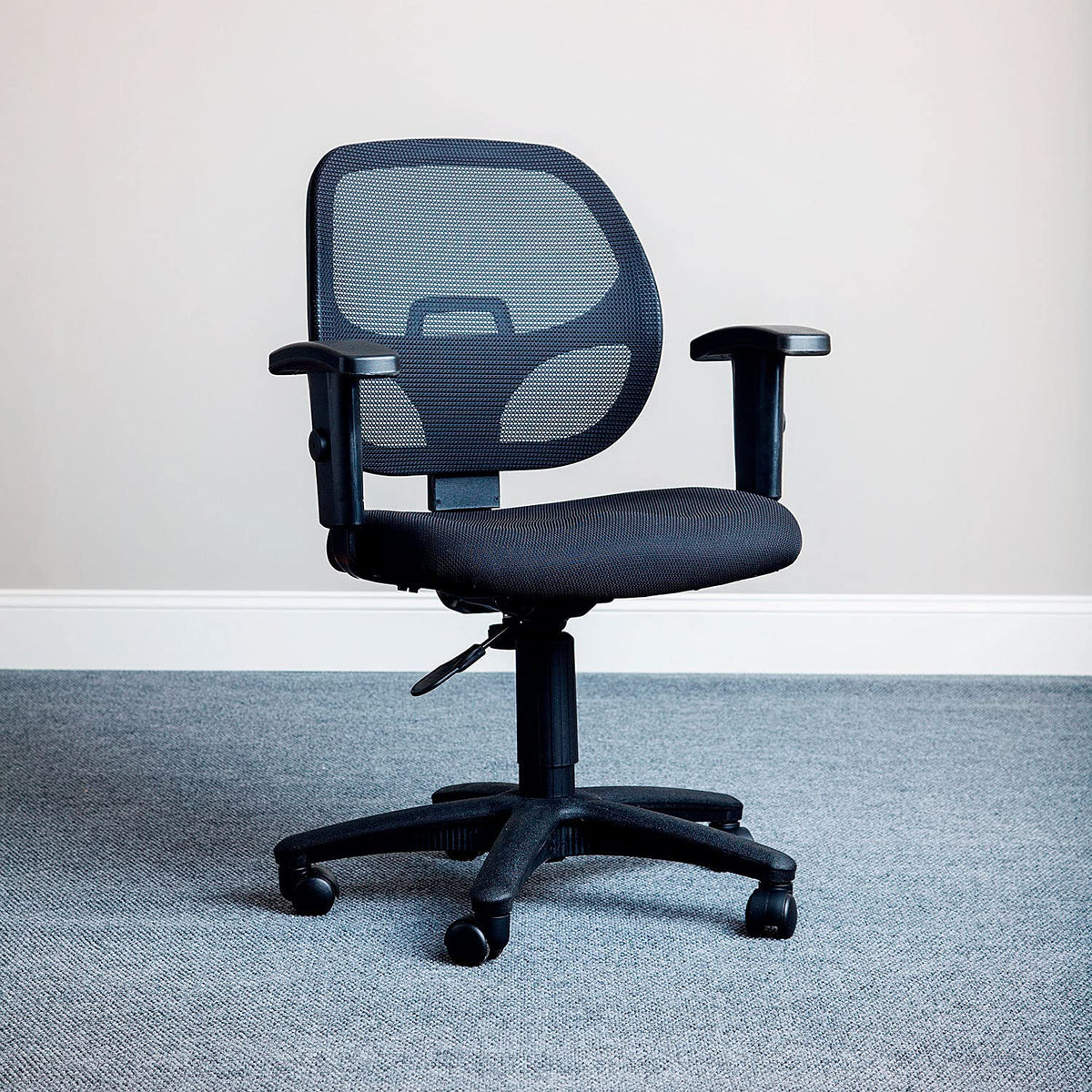 Task Chair with Mesh Back and Fabric Upholstered Seat by Global Industrial – 16.5"H x 17.75"W x 18.5"L, Plastic, Black, Model A2813TM1+22A4