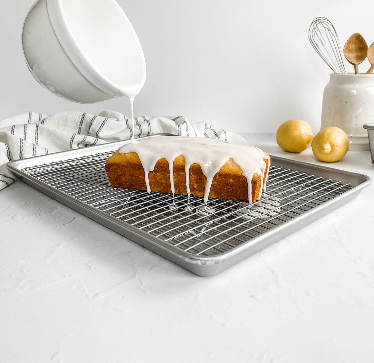 1607CR Bakeware Extra Large Sheet Baking Pan and Bakeable Nonstick Cooling Rack Set by USA Pan – Extra Large Sheet (Pack of 1), Aluminized Steel, Silver, Model 1607CRAZ-1