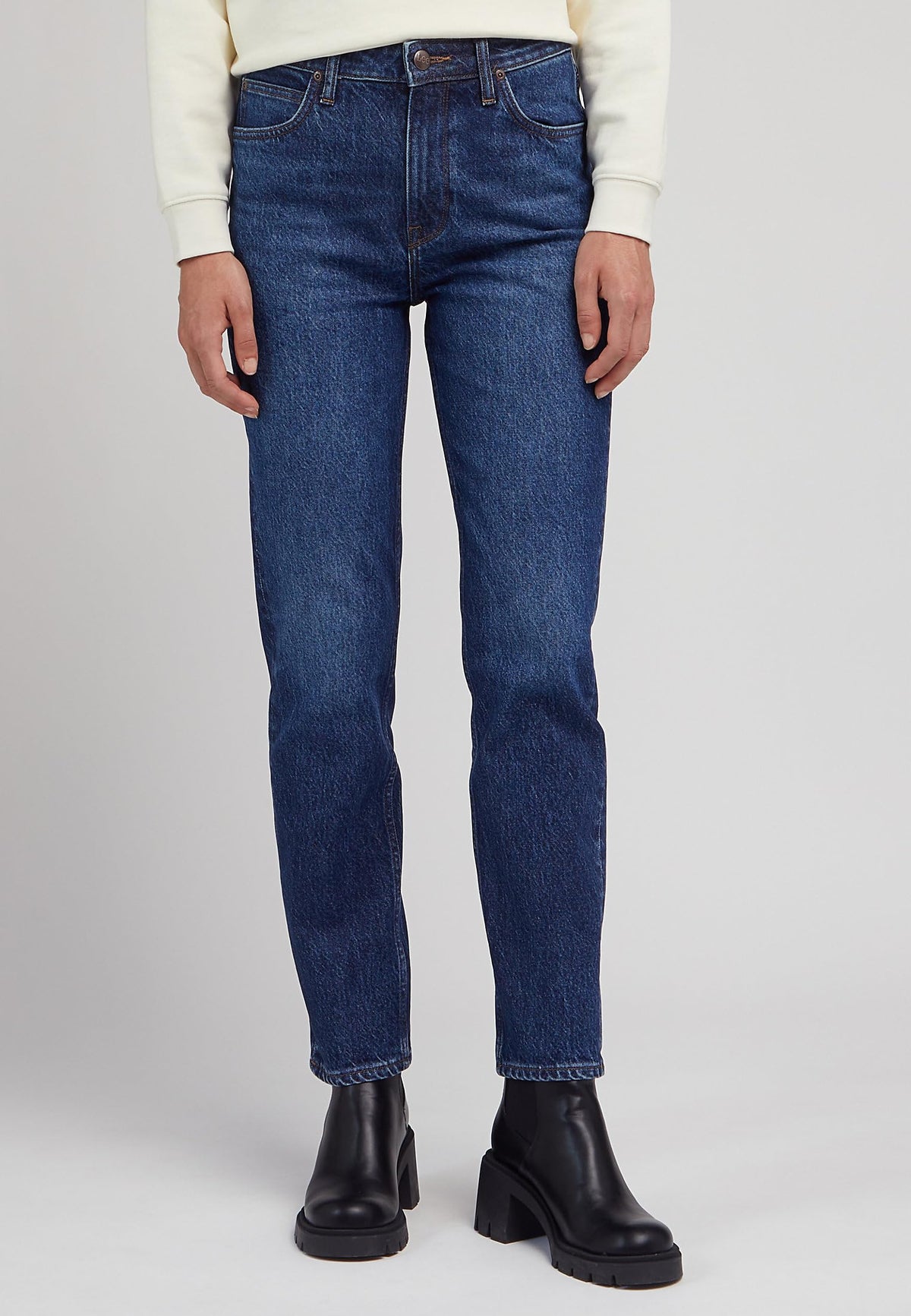 Women's Carol Jeans by Lee – cotton spandex blend, Dark Humor, Model 112346311