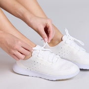 Australia - Miki Womens Sneaker/Runner by EMU – 6, White, Model 195283008123
