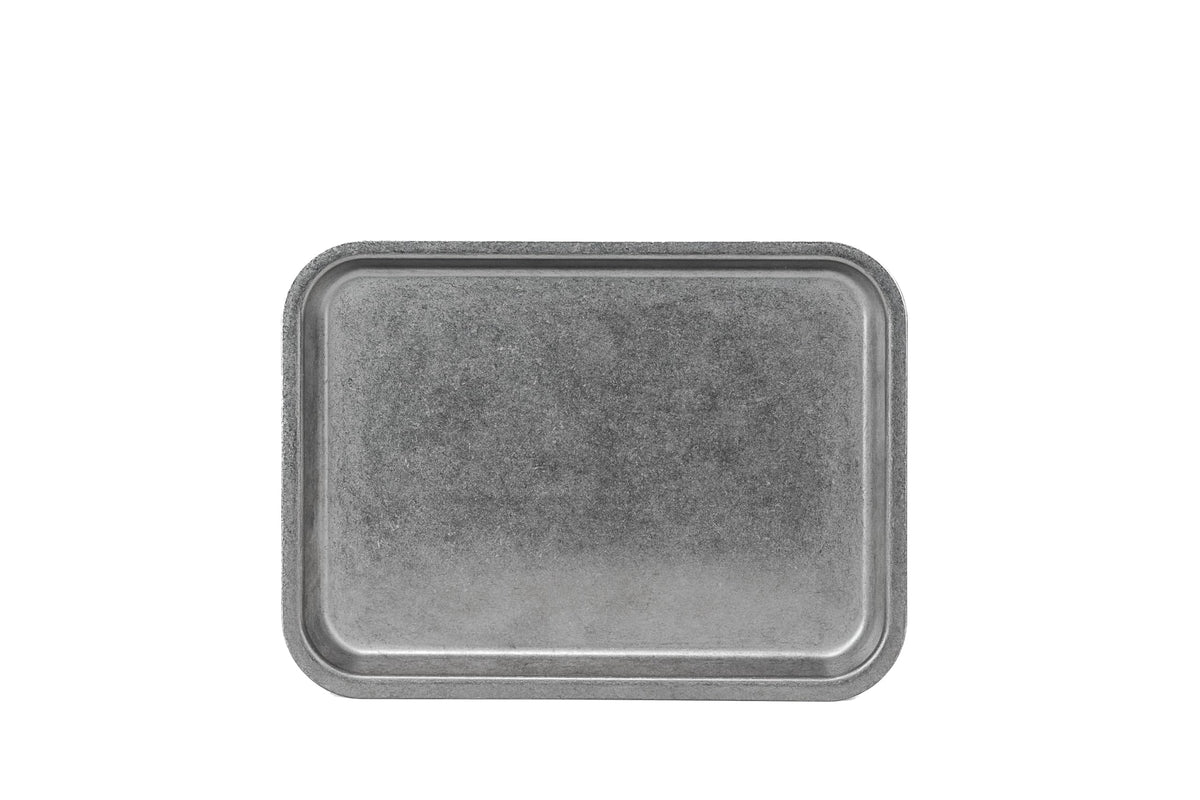 10 Strawberry Street 10 x 14" / Stainless Steel / 1 Dinner Plates