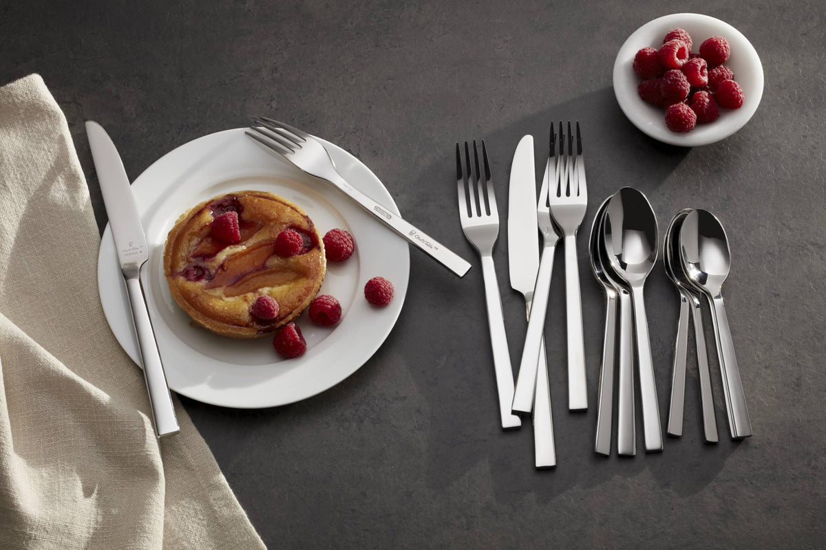 Chefs Table Dinner Fork by Oneida – 1 Count, Stainless Steel, Metallic, Model H016001I