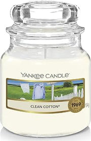 Yankee Candle Scented Candle | Clean Cotton Small Jar Candle | Burn Time: Up to 30 Hours