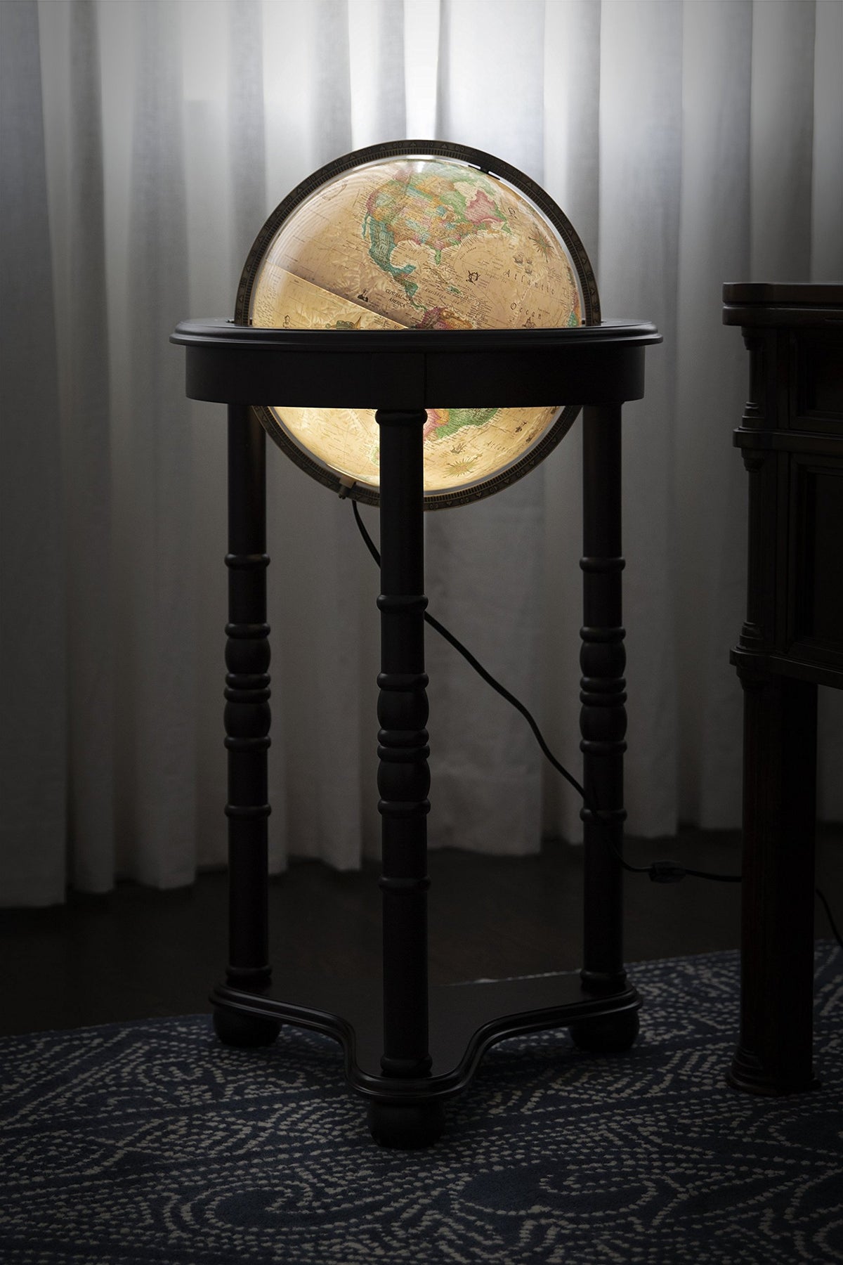 Globes Lancaster Illuminated Globe by Replogle – Large, Wood, Off-white, Model 85801