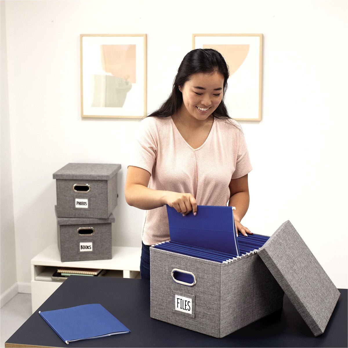 Foldable Linen Fabric Storage Box with Lid and Metal Handles by Bankers Box – 15" x 12" x 10", Linen, Gray,White, Model 0762001