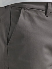 Men's Flat Front Relaxed Straight Pant by Lee – Cotton Blend, Charcoal, Model 112339655