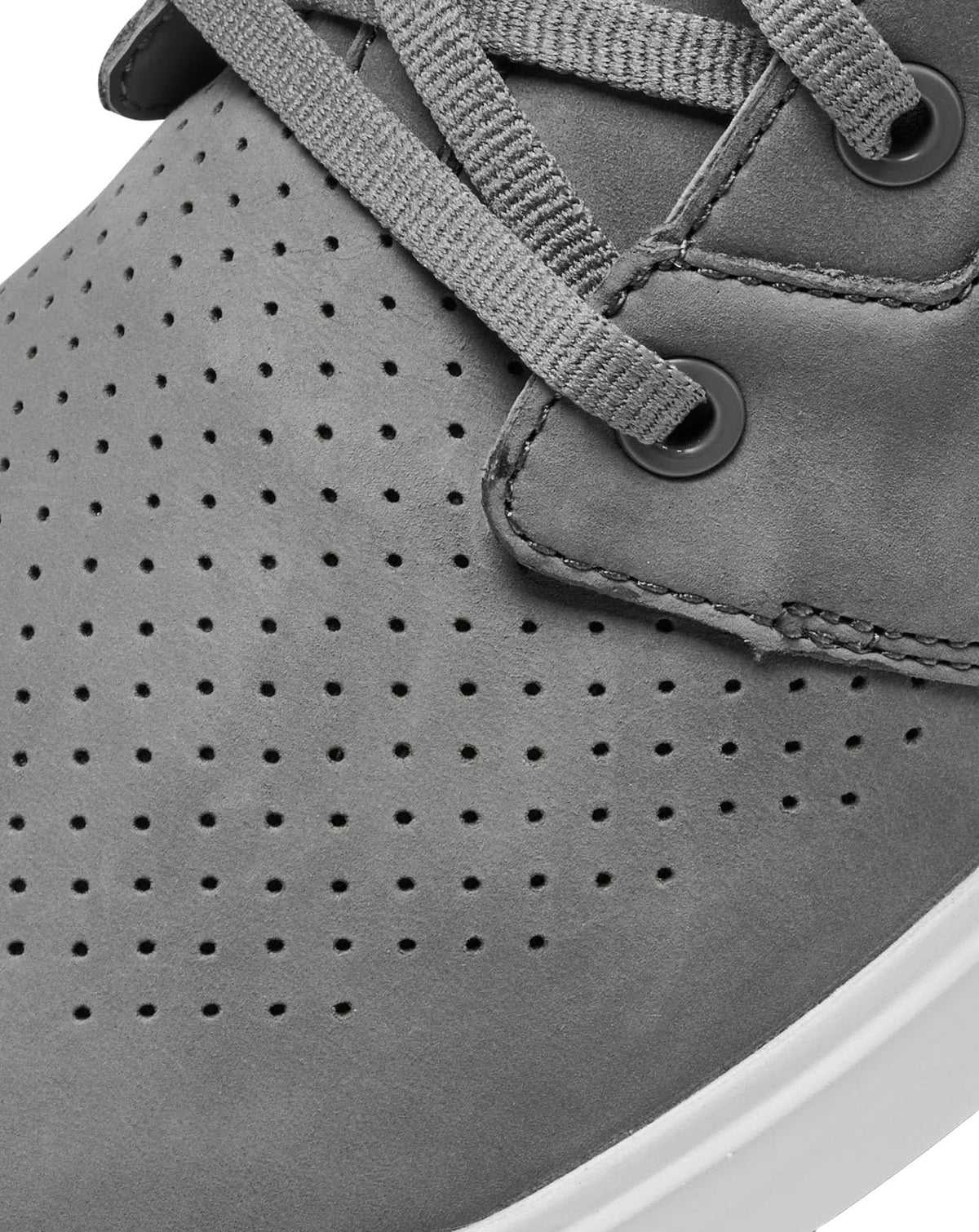 Mens The Modern Chukka Quiet Shade 8.5 Medium by TravisMathew – Quiet Shade, Model A41203