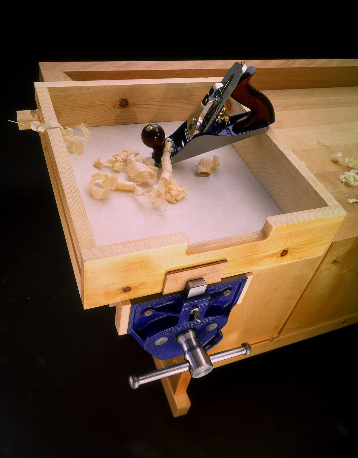 Record 52-1/2ED Quick Release Woodworker's Vise (with "Dog") by IRWIN – 9in Quick Release & Dog, Alloy Steel, Silver, Model IWT5212ED