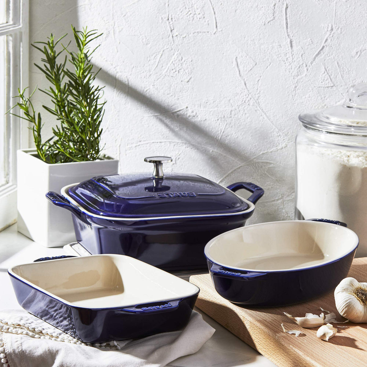 Ceramic 4-pc Baking Pans Set by STAUB – 4-pc, 3 quarts, Stoneware, Vitreous Glass Porcelain Enamel, Dark Blue, Pack of 4