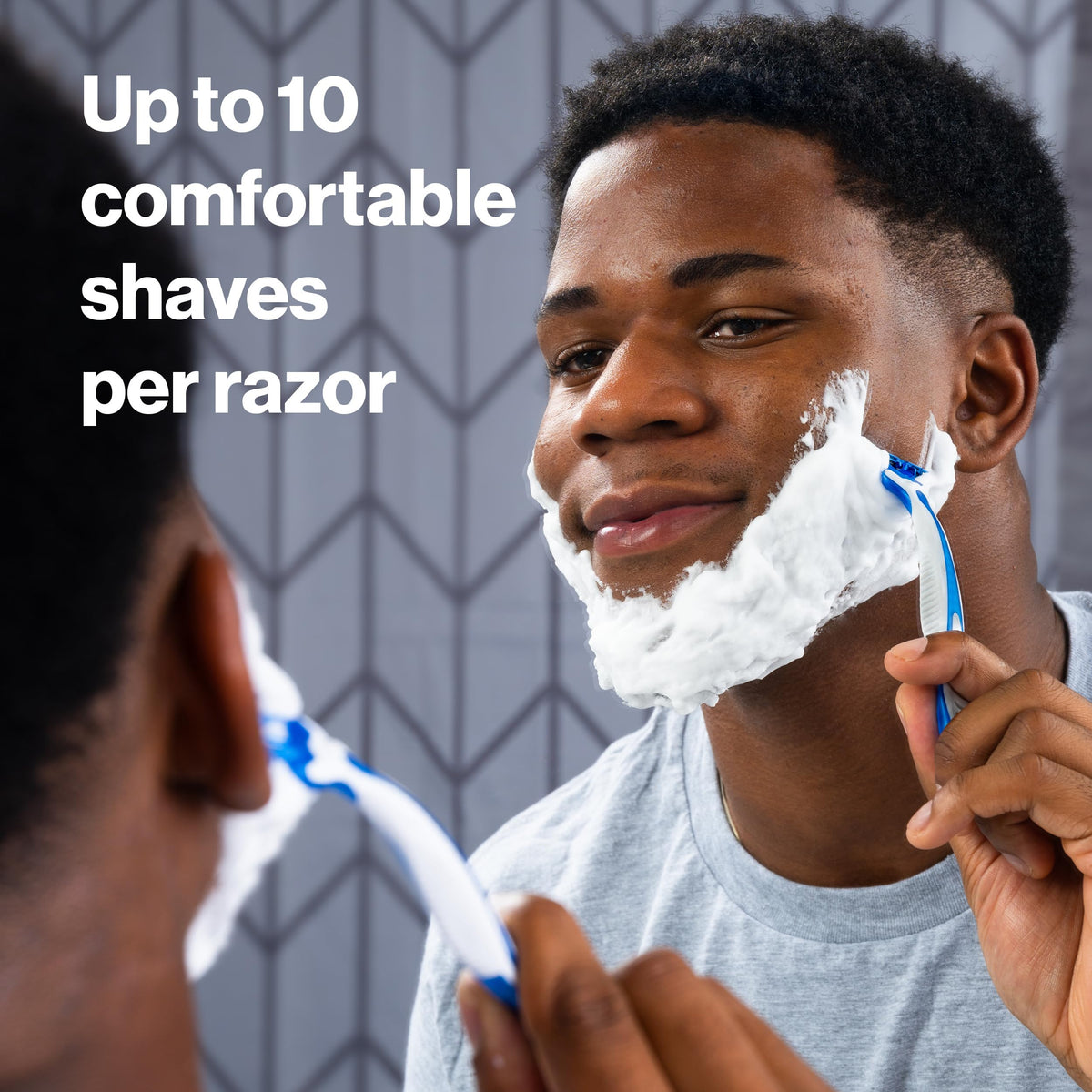 SkinGuard Razors for Men by Gillette – 4 Count (Pack of 1), Plastic, Silver
