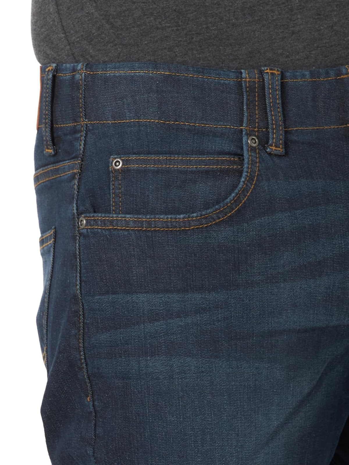 Men's Extreme Motion Athletic Fit Tapered Leg Jean Blue Strike 34W x 32L by Lee – 34W x 32L, Cotton, Blue Strike, Model 20152-79-34W x 32L