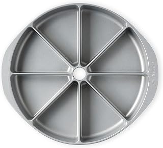 Nordic Ware Scottish Scone and Cornbread Pan, Cast Aluminium Baking Tin for Scones, Biscuits, and Cornbread, High-Quality Kitchen Accessories Made in the USA, Colour: Graphite