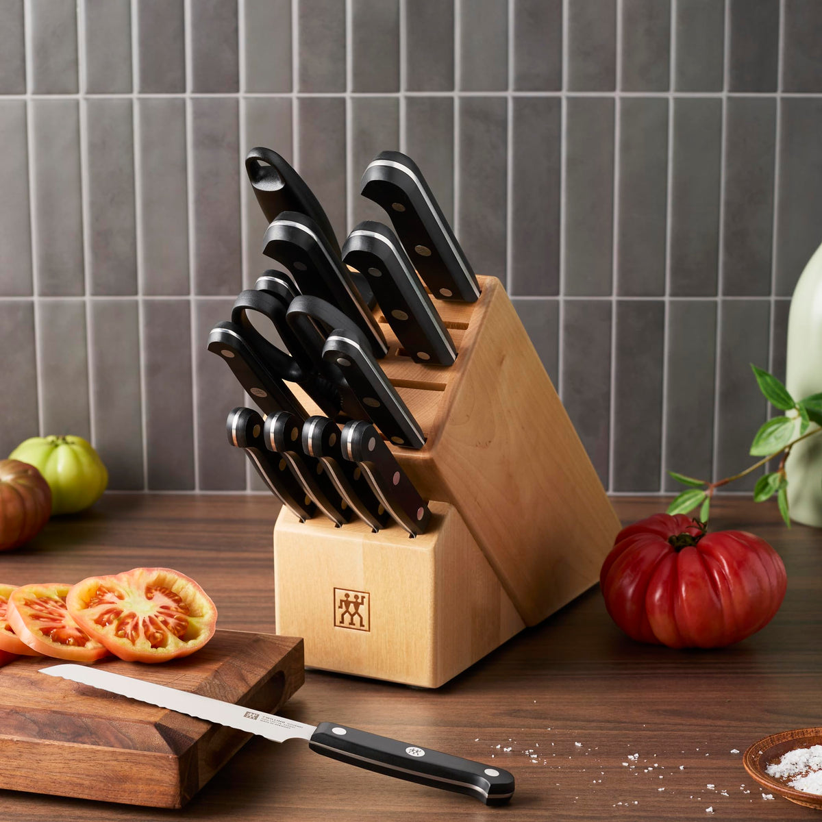 ZWILLING Gourmet 14-pc Knife Block Set by HENCKELS – 14-pc, Stainless Steel, Black, Pack of 14, Model 36131-006