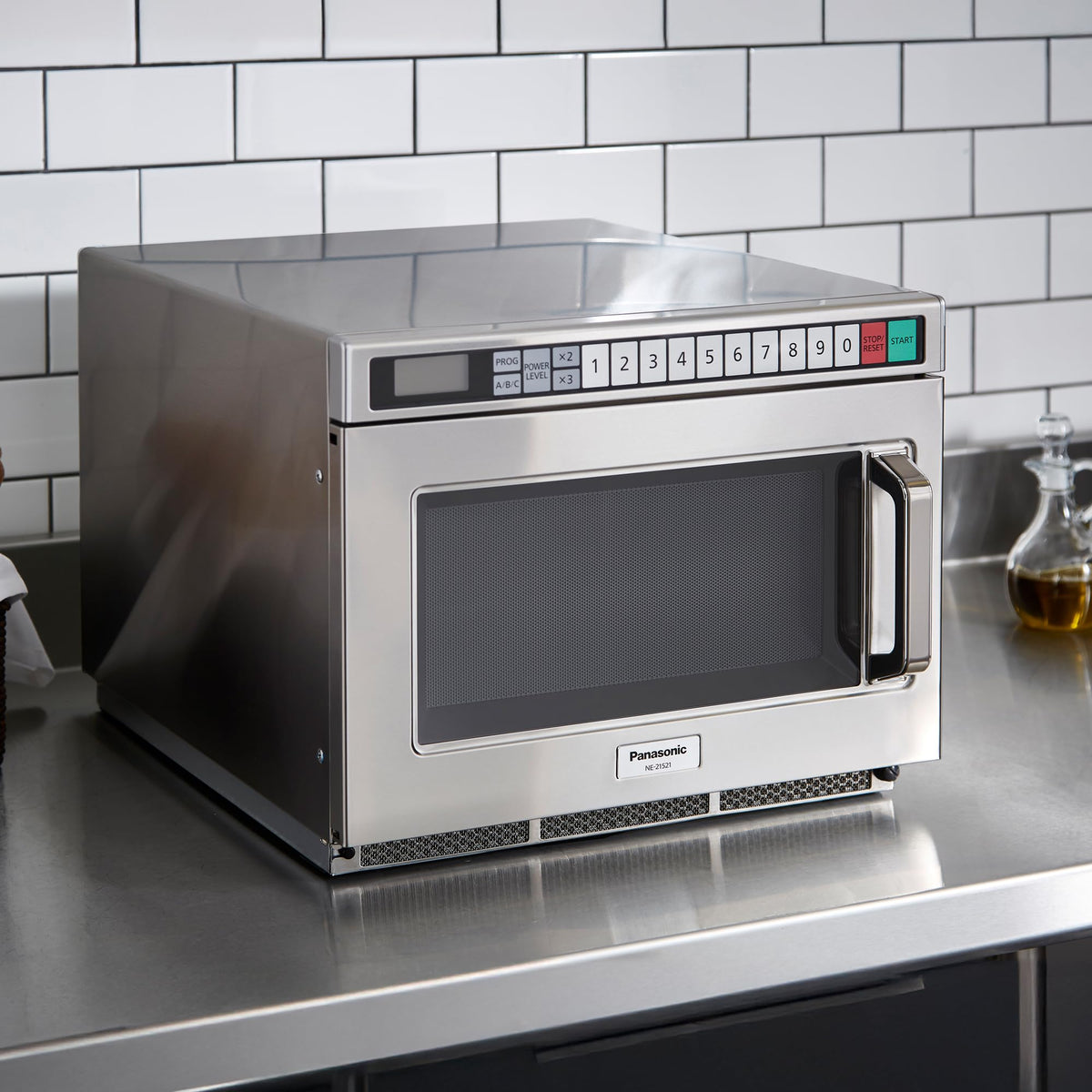 PRO1 Commercial Microwave Oven by Panasonic – 0.6 cubic_feet, Stainless Steel, Model NE-21521